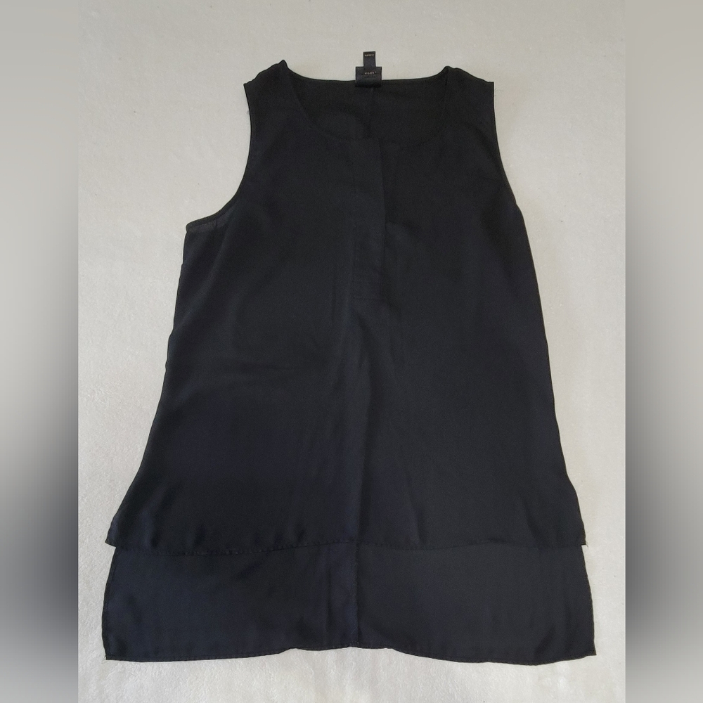 Worthington Elegant Black Sleeveless Top